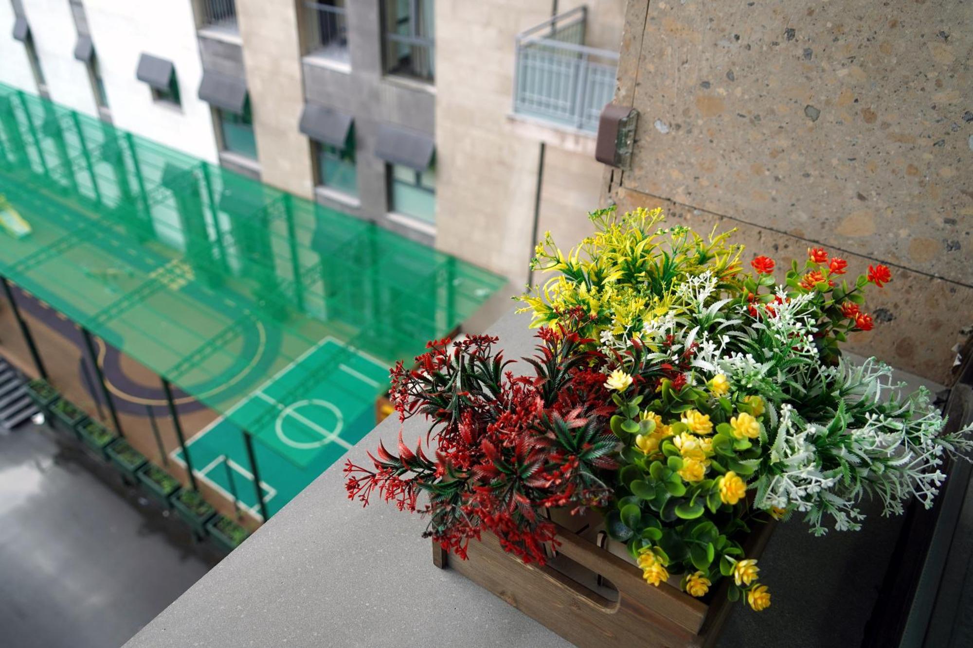 L&L. Apartment Ереван Екстериор снимка